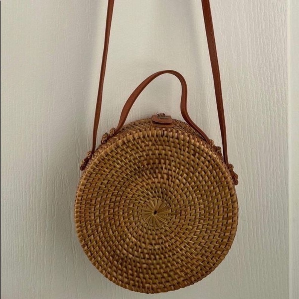 Handwoven Rattan Round Bag - Picture 6 of 9
